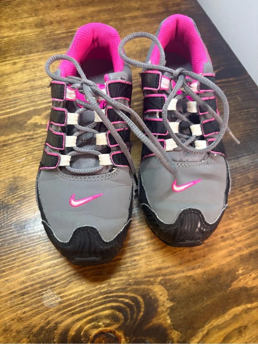 Nike Gray And Pink Shox Size 13C